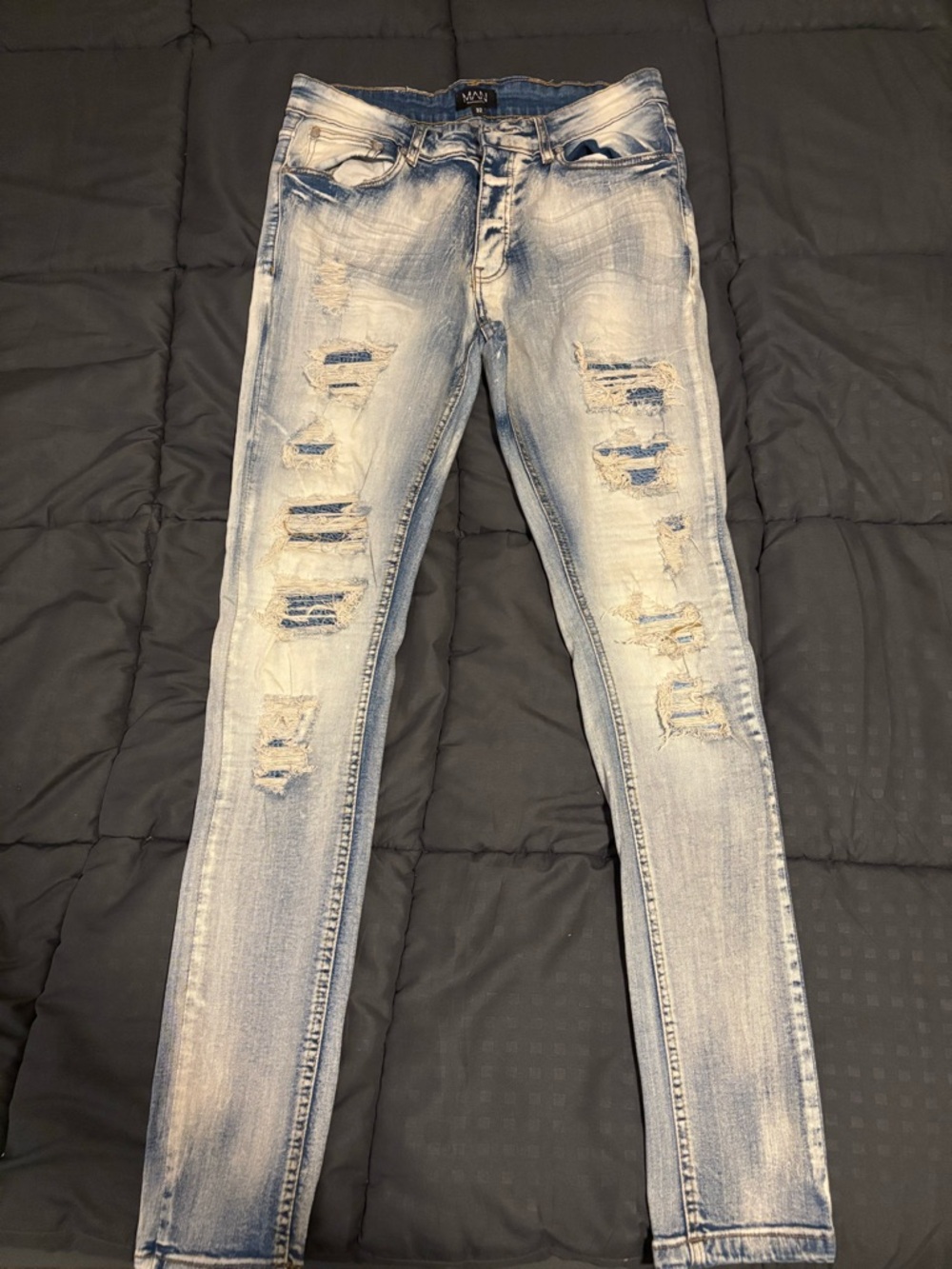 Boohoo Light Blue Ripped Skinny Jeans